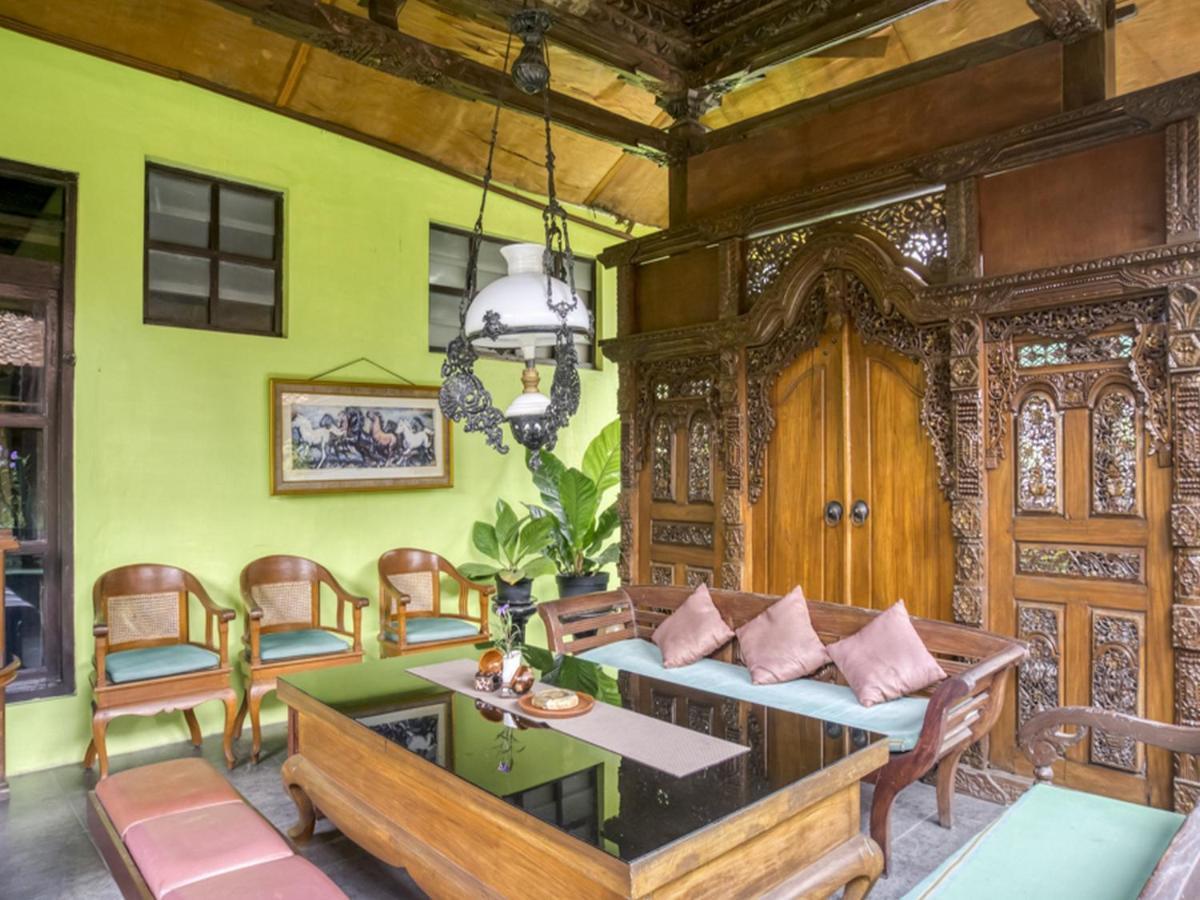 Reddoorz Syariah @ Lempuyangan Hotel Yogyakarta Exterior photo